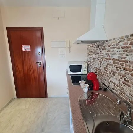 Lux Abril Apartamento *